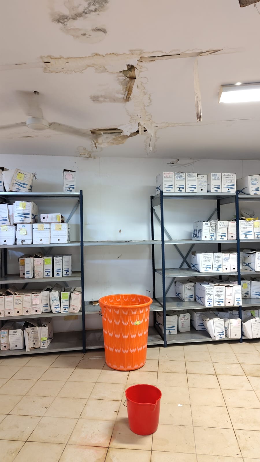 Salle d'archives de Chirongui