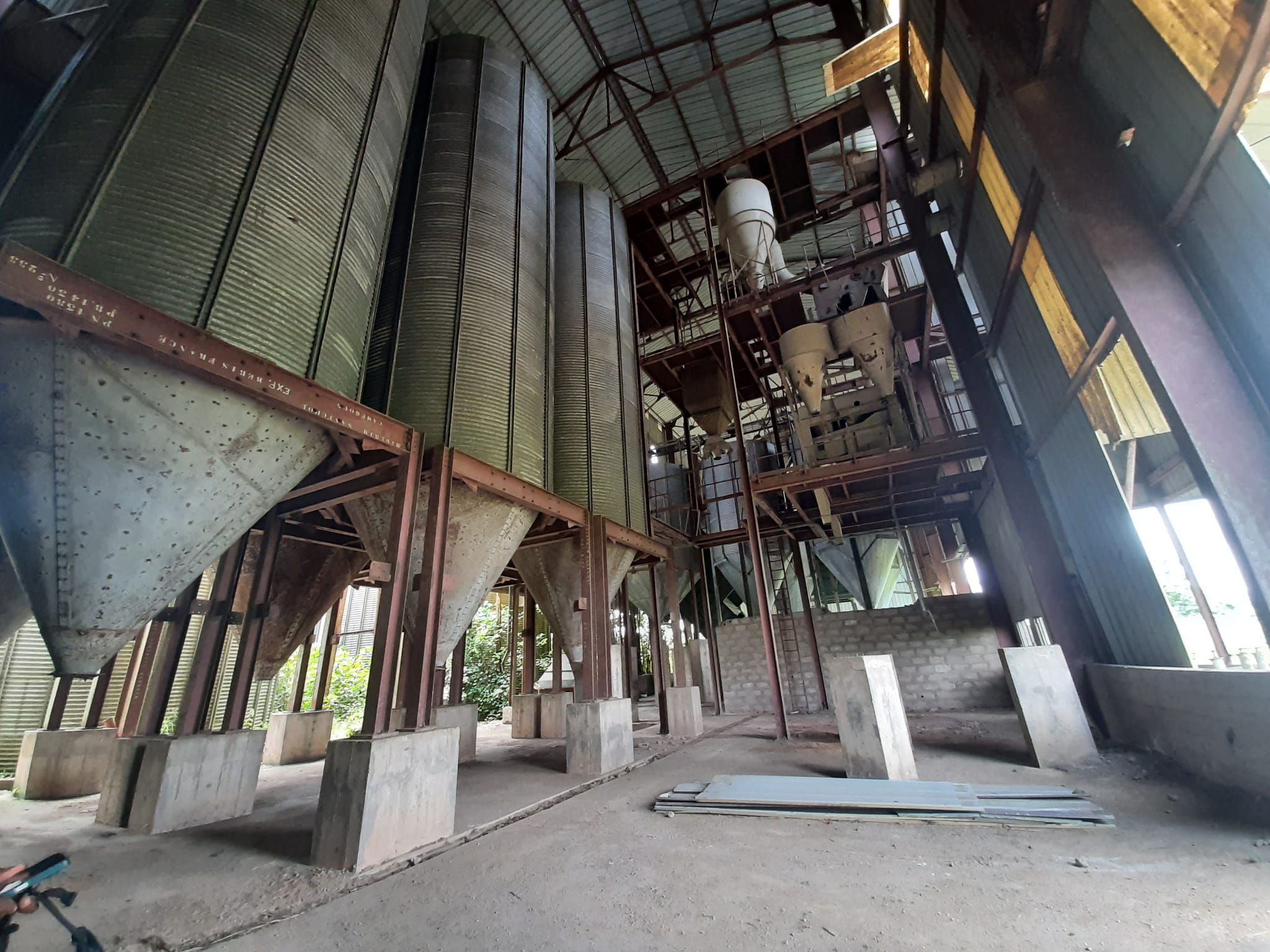 L'usine de riz de Santchou