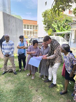 Cérémonie de remise des attestations de participation au chantier pour les étudiants