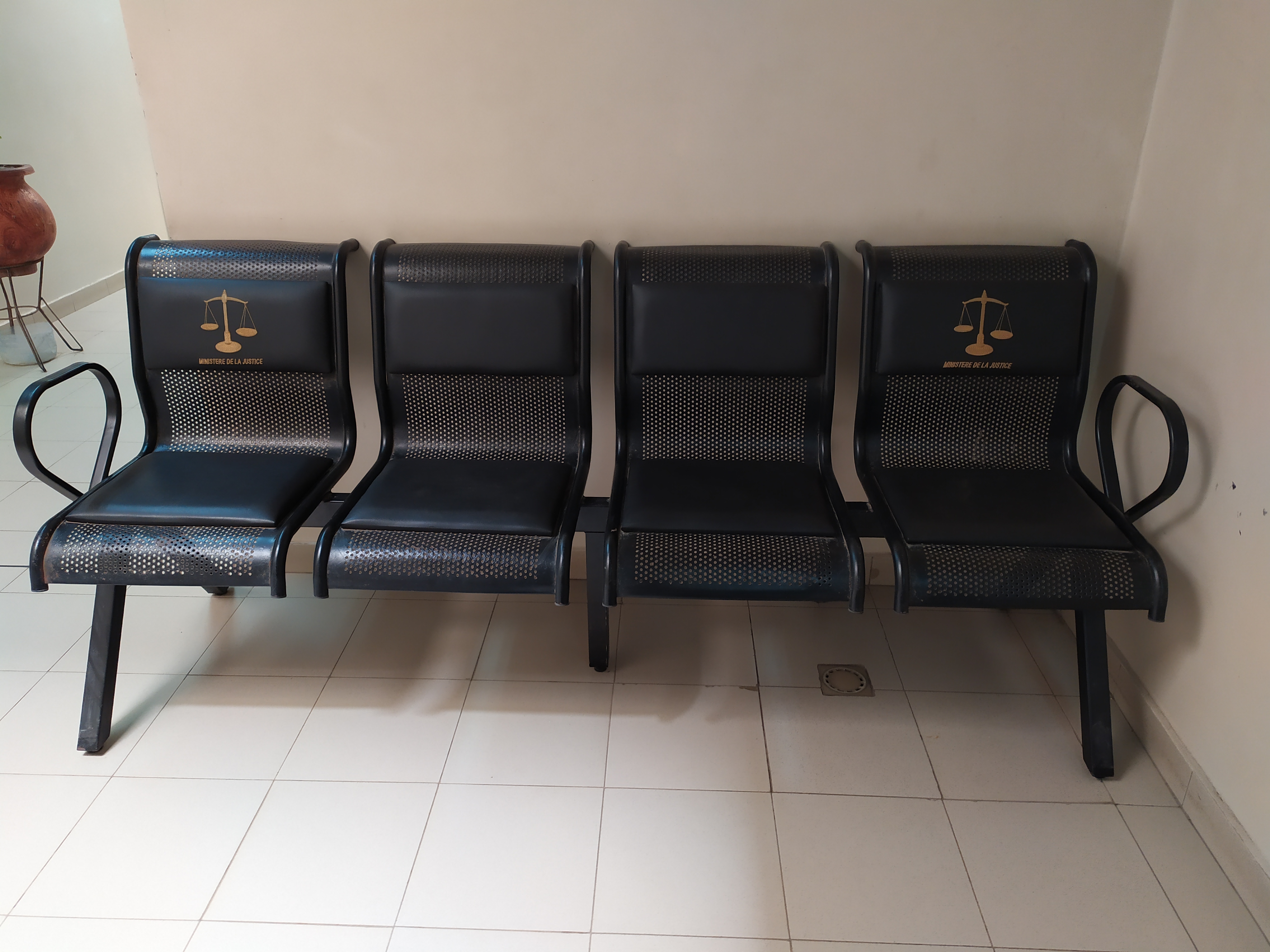Les bancs de la justice