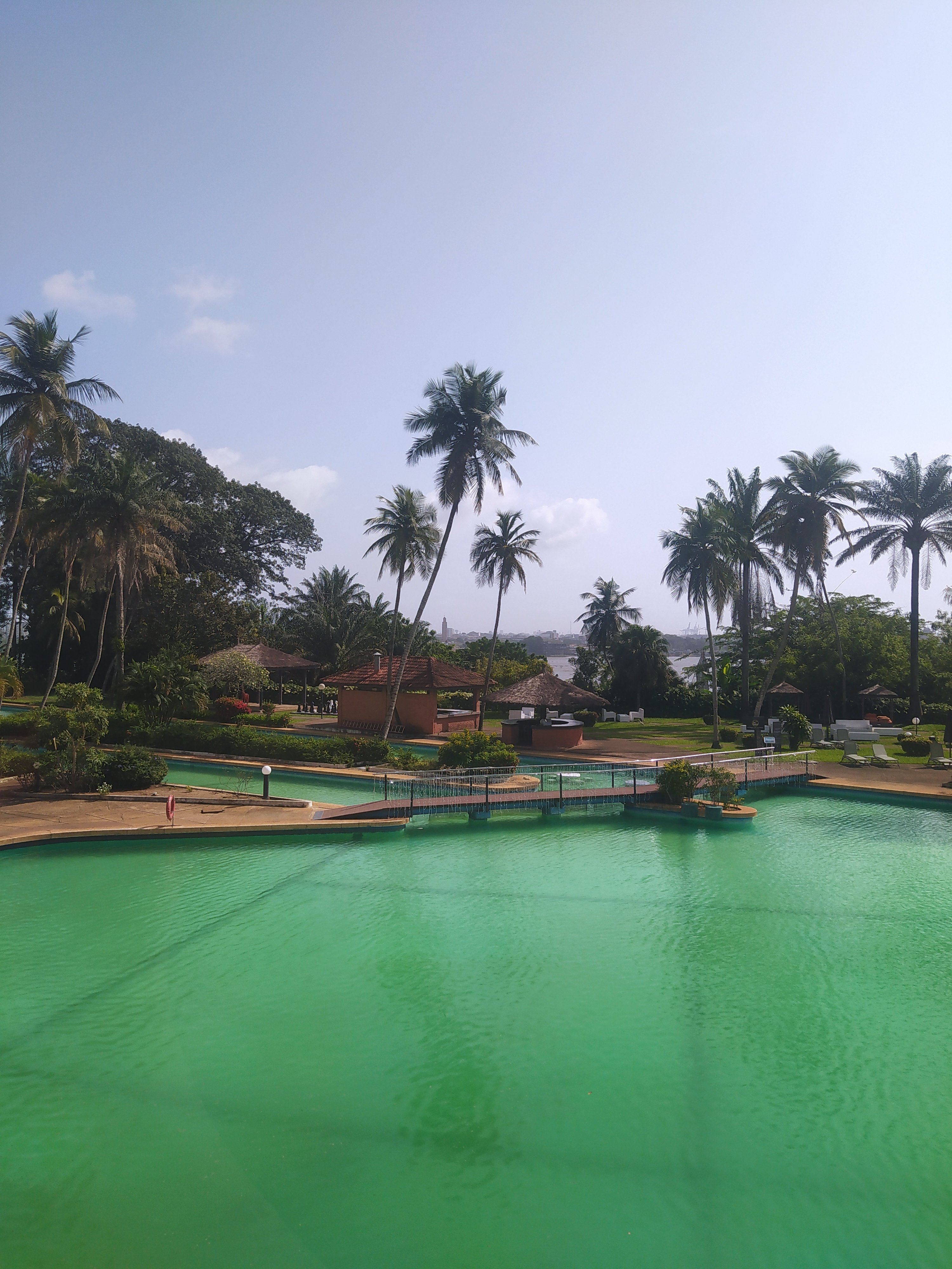 La piscine de l'hôtel : 60 mètres de long…