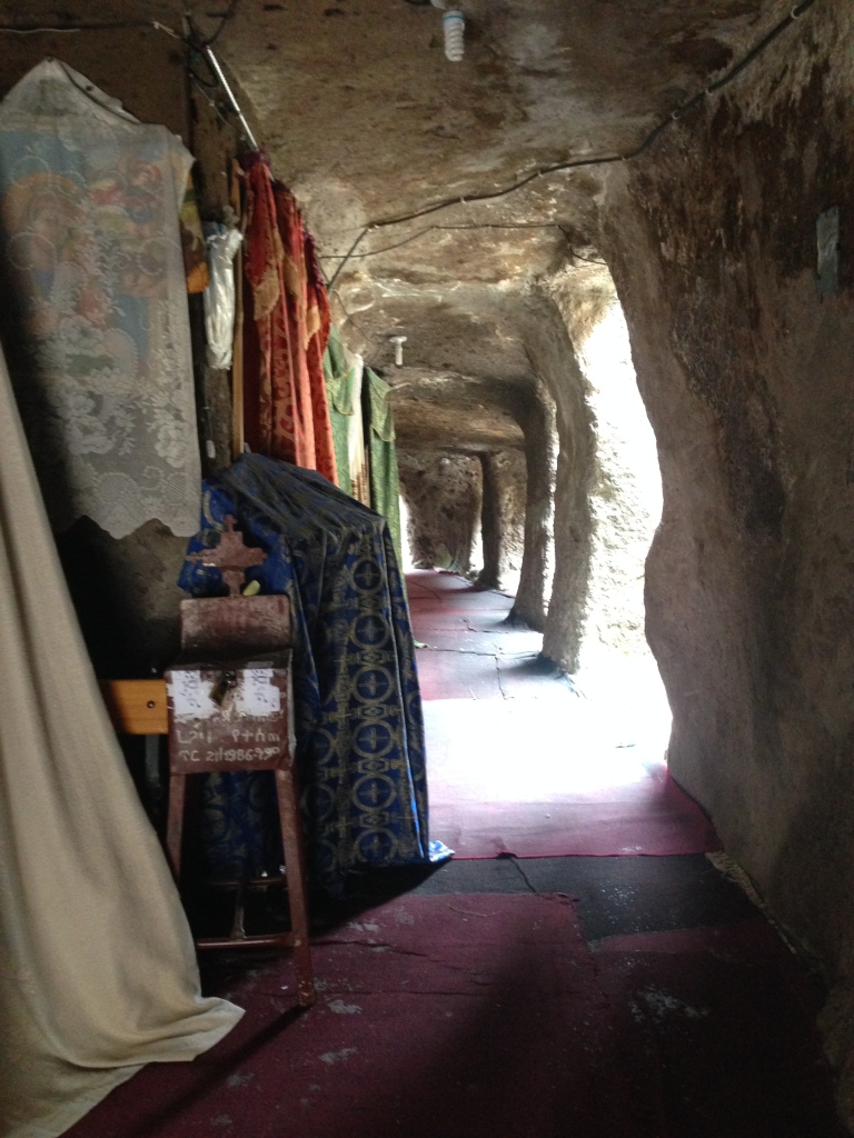Église d'Adadi Mariam, aile réservée aux femmes.