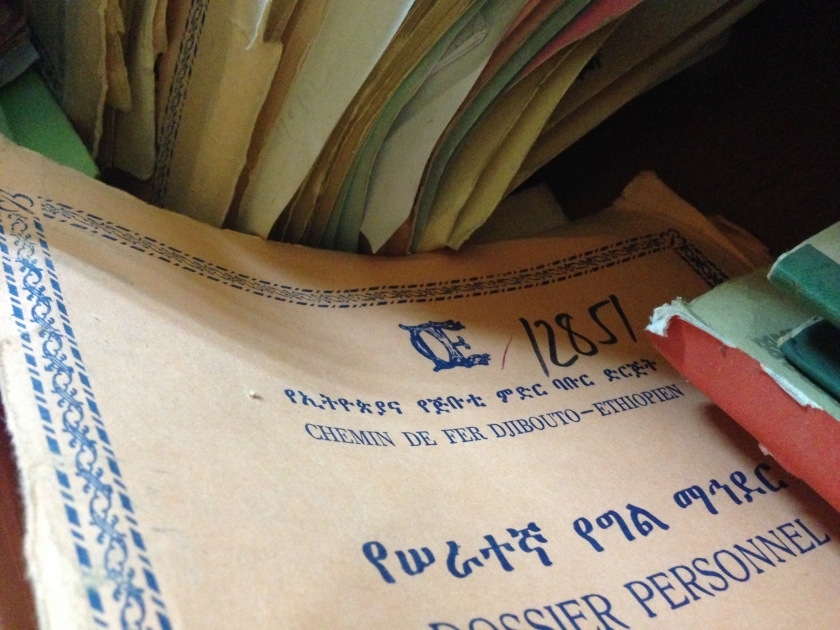 Dossiers de personnel traités en vue de leur numérisation.