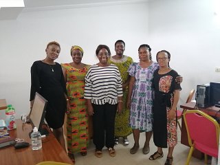 À vos plus beaux sourires, Mesdames !