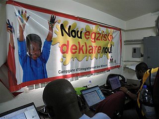 Saisie des métadonnées après numérisation